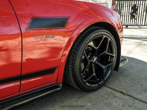 Used 2015 Chevrolet Camaro Z/28 RWD image 41