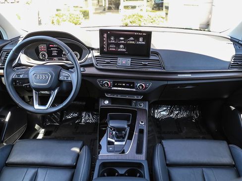 Used 2023 Audi Q5 e Premium w/ Convenience Package AWD/4WD image 13