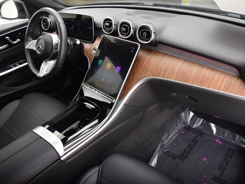 Certified 2025 Mercedes-Benz C 300 Sedan image 14