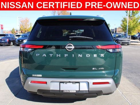 Used 2024 Nissan Pathfinder SL w/ Lighting Package (N92) image 8