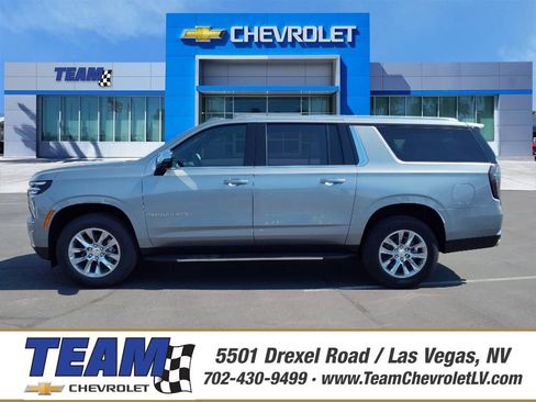 New 2025 Chevrolet Suburban Premier image 1