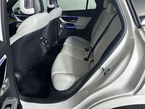 Certified 2023 Mercedes-Benz GLC 300 image 23