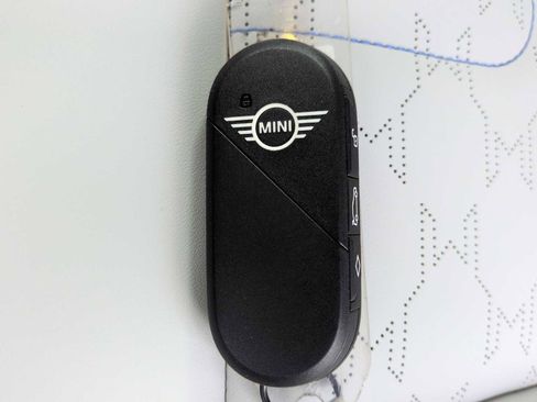 New 2026 MINI Cooper 2-Door Hardtop image 35