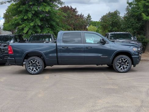 New 2026 RAM 1500 Laramie w/ Sport Appearance Package AWD/4WD image 8