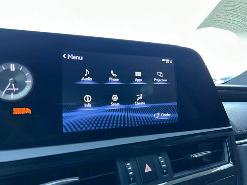 Used 2022 Lexus ES 350 w/ Accessory Package 2 FWD image 24