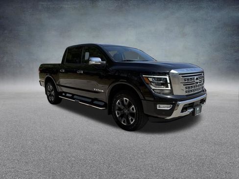 Used 2023 Nissan Titan Platinum Reserve w/ Moonroof Package image 8