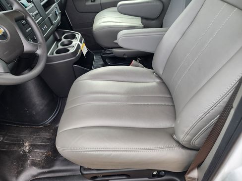 New 2025 Chevrolet Express 3500 w/ Power Convenience Package RWD image 22