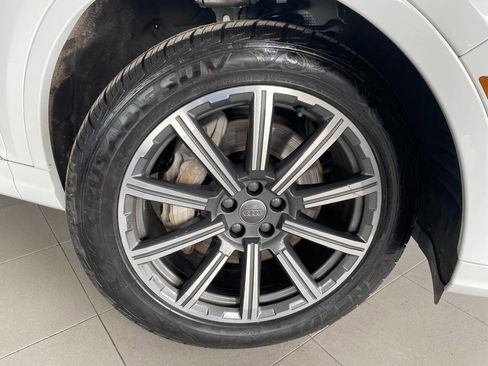 Used 2017 Audi Q7 3.0T Premium Plus image 11