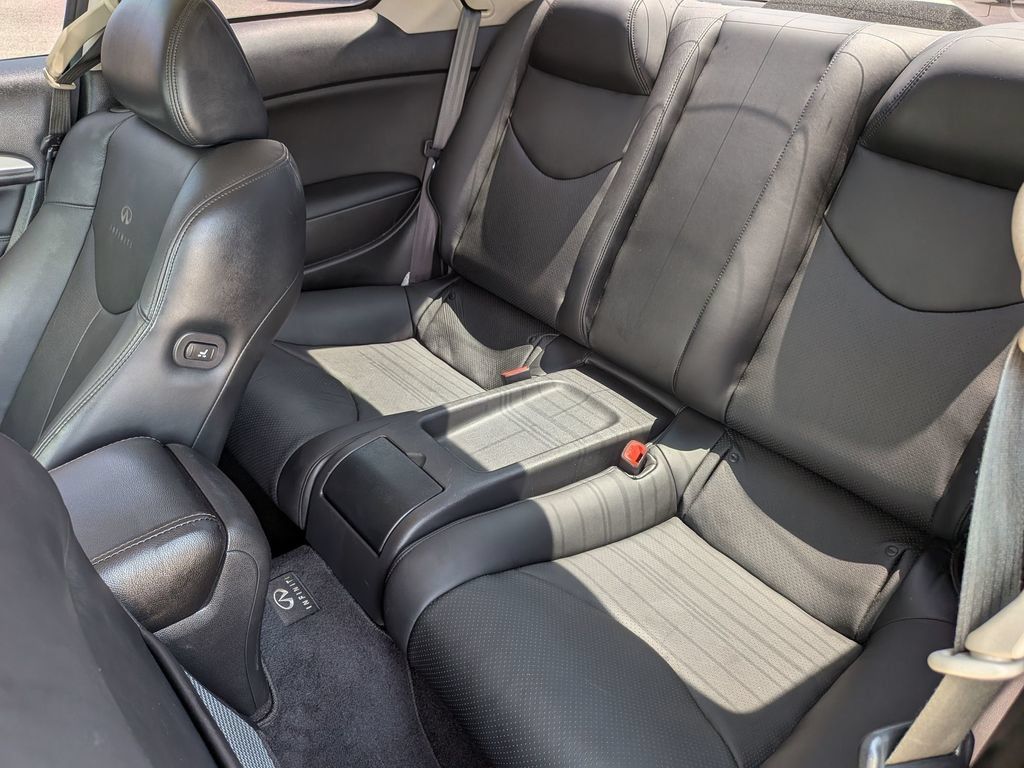 Used 2014 INFINITI Q60 Journey w/ Premium Package RWD image 35