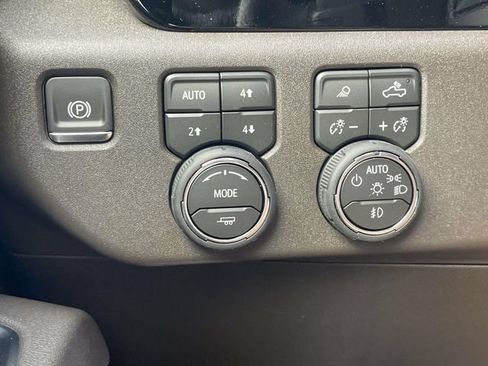 New 2026 Chevrolet Silverado 1500 RST w/ RST All Star Premium Package AWD/4WD image 19