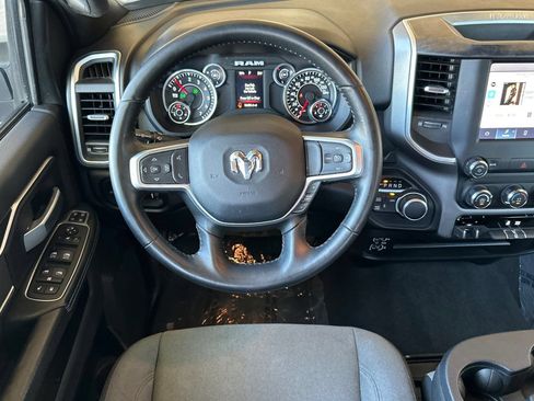 Used 2024 RAM 2500 Big Horn AWD/4WD image 15