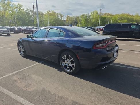Used 2016 Dodge Charger SXT w/ AWD Plus Group image 4