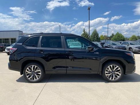 New 2026 Subaru Forester Touring w/ Touring Hybrid Package AWD/4WD image 6