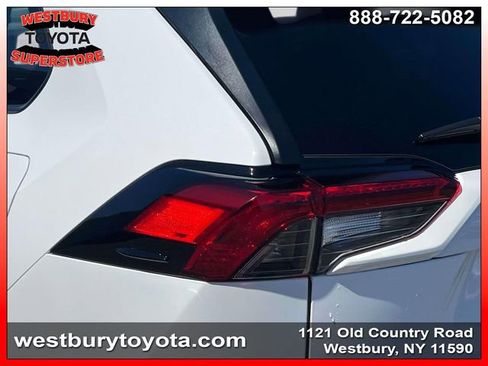 Certified 2024 Toyota RAV4 LE AWD/4WD image 14