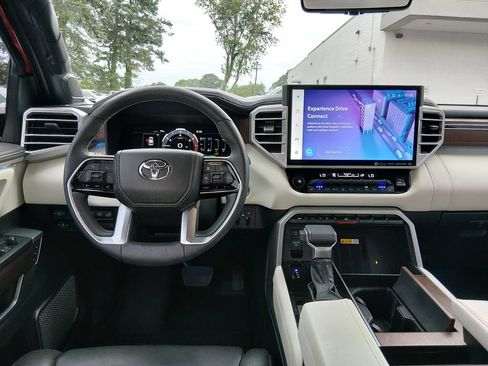 Used 2023 Toyota Sequoia Capstone AWD/4WD image 11