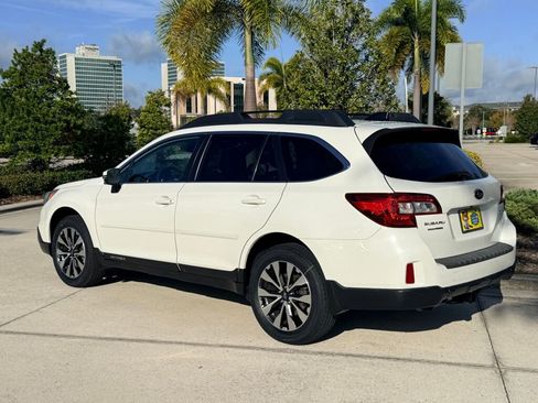 Used 2016 Subaru Outback 2.5i Limited image 2