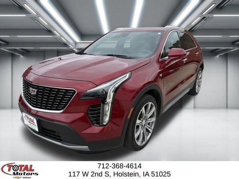 Used 2019 Cadillac XT4 Premium Luxury AWD/4WD image 4