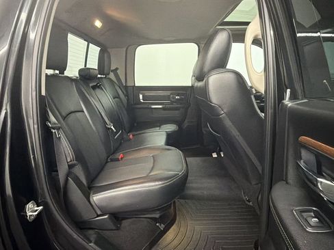 Used 2018 RAM 1500 Laramie AWD/4WD image 31