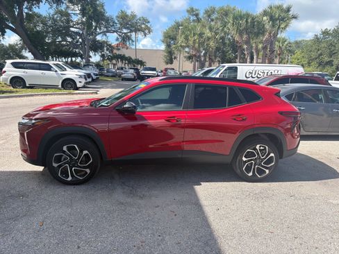 Used 2026 Chevrolet Trax RS w/ Driver Confidence Package FWD image 4
