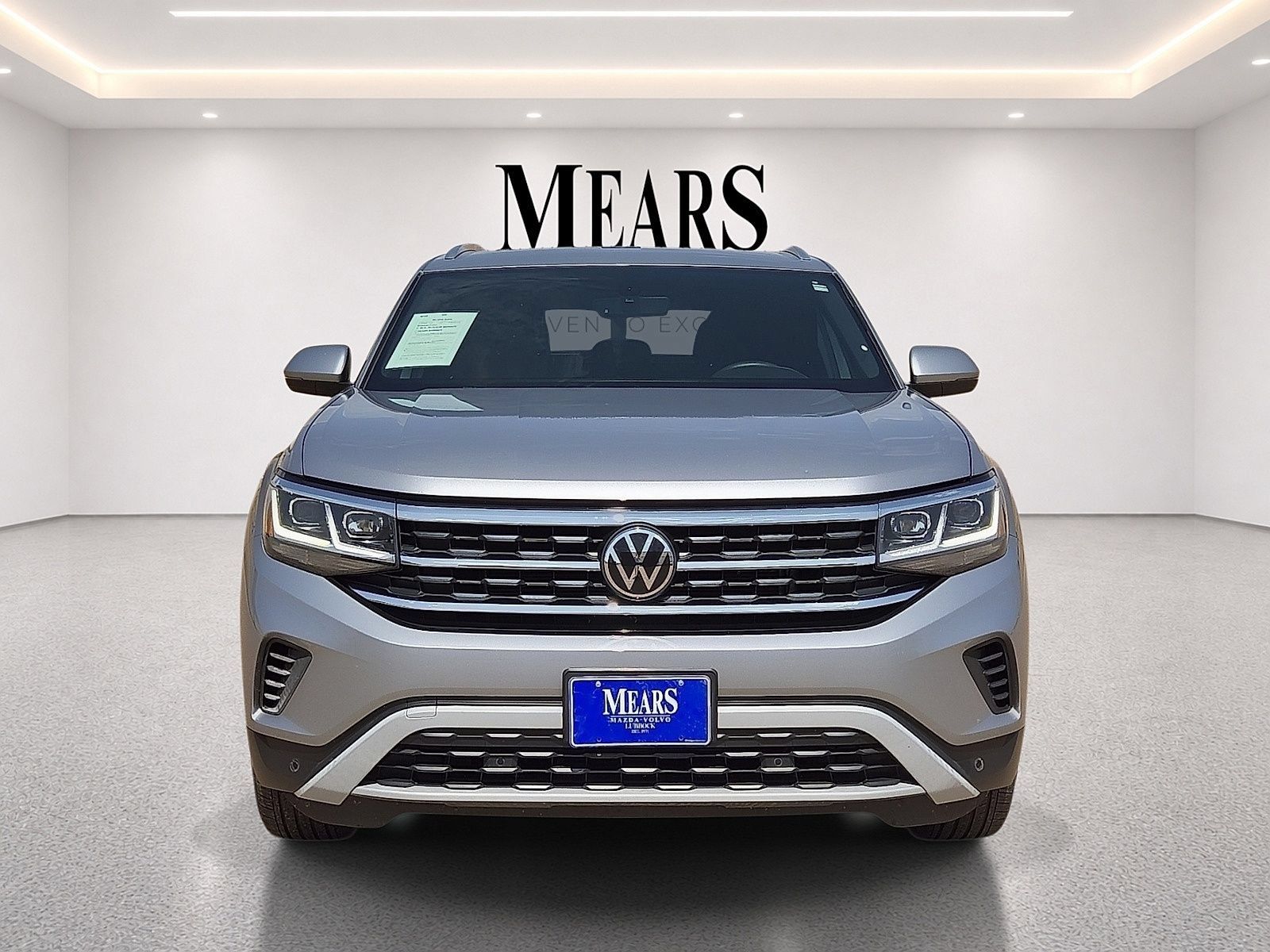 Used 2023 Volkswagen Atlas Cross Sport SE w/ Panoramic Sunroof Package FWD image 8