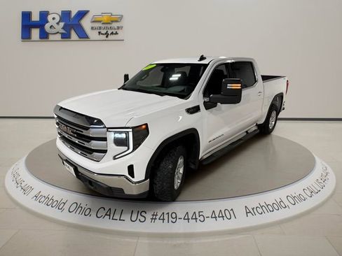 Used 2022 GMC Sierra 1500 SLE image 38