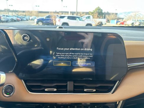 New 2026 Chevrolet Equinox ACTIV w/ Convenience Package III image 25