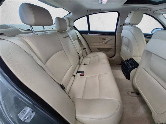 Used 2015 BMW 528i xDrive Sedan AWD/4WD image 24
