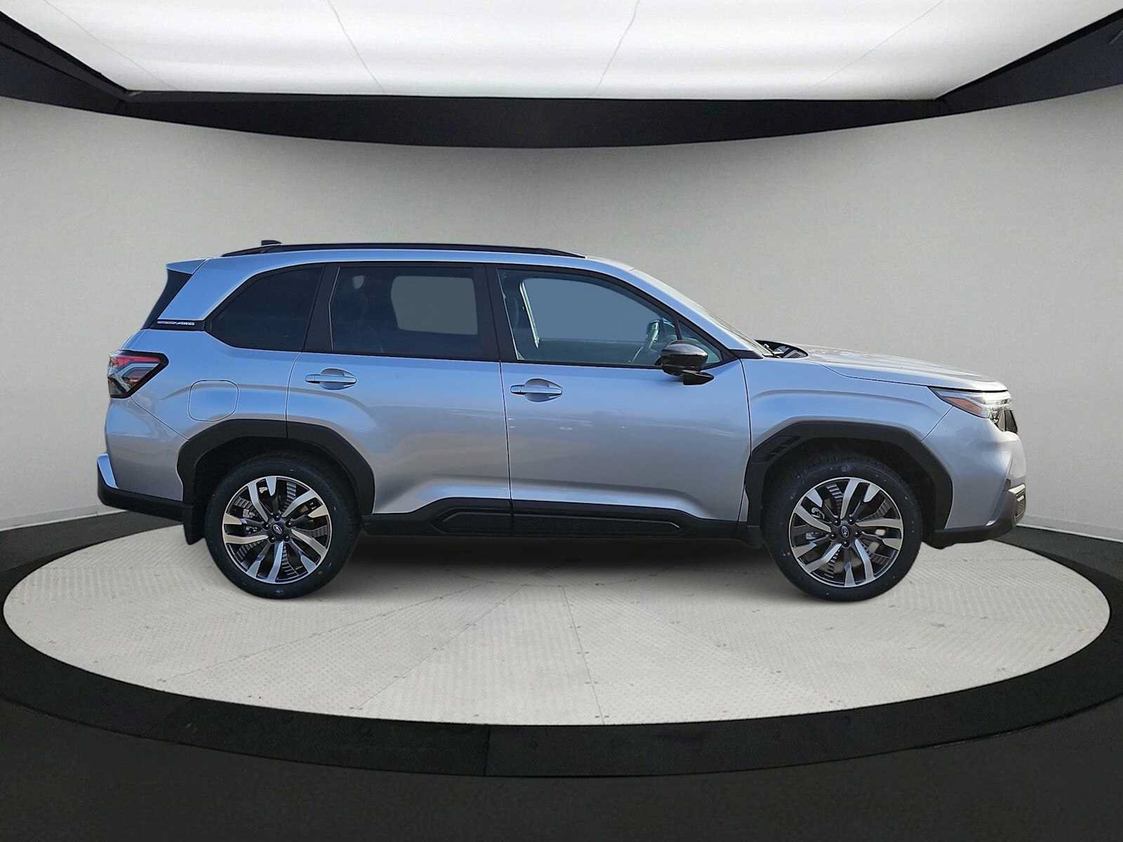 Certified 2026 Subaru Forester Touring AWD/4WD image 9