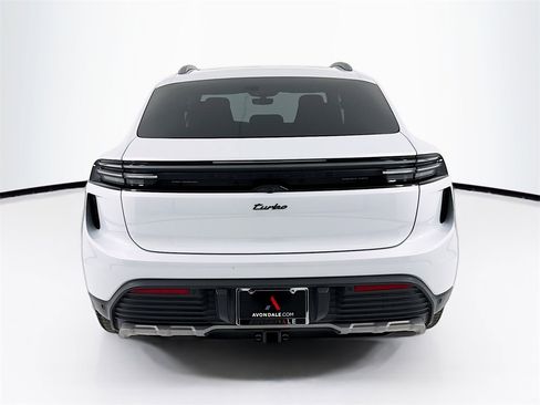 Used 2025 Porsche Macan Turbo Electric image 10