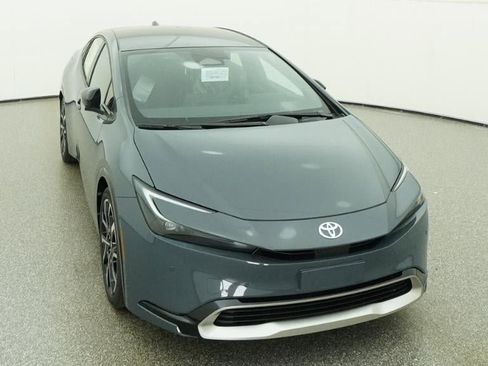 New 2026 Toyota Prius Plug-In Hybrid FWD image 14