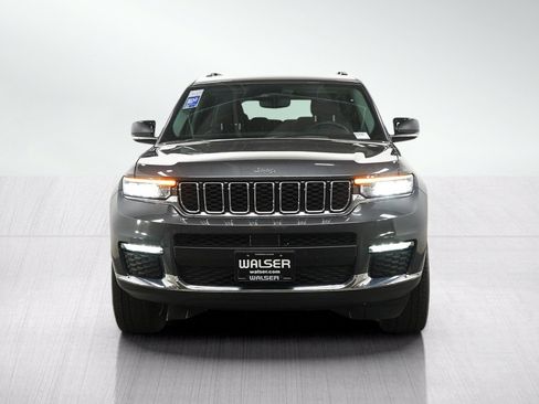 Used 2022 Jeep Grand Cherokee L Limited AWD/4WD image 8