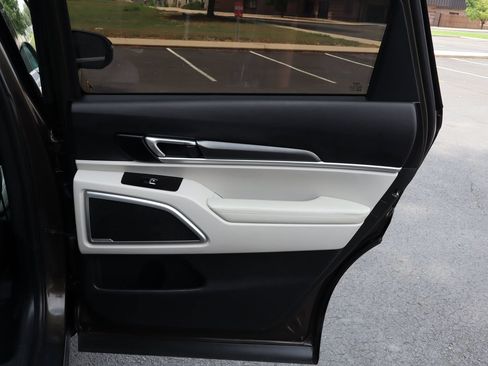 Used 2022 Kia Telluride S AWD/4WD image 27