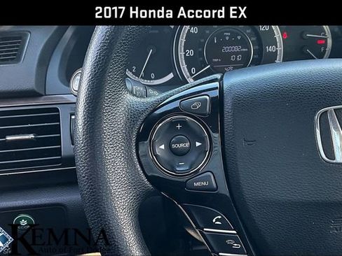 Used 2017 Honda Accord EX image 12