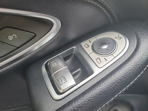 Used 2018 Mercedes-Benz C 300 Coupe w/ Premium Package image 19