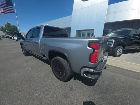 Used 2025 Chevrolet Silverado 3500 LTZ w/ LTZ Plus Package AWD/4WD image 21