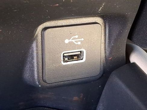 Used 2025 Honda HR-V LX image 25