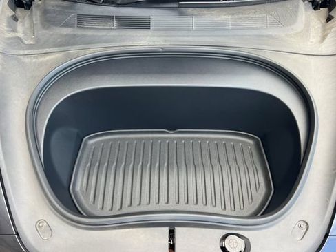 Used 2025 Tesla Model 3 Long Range RWD image 23