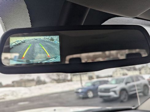 Used 2018 RAM 2500 Tradesman w/ Chrome Appearance Group image 14