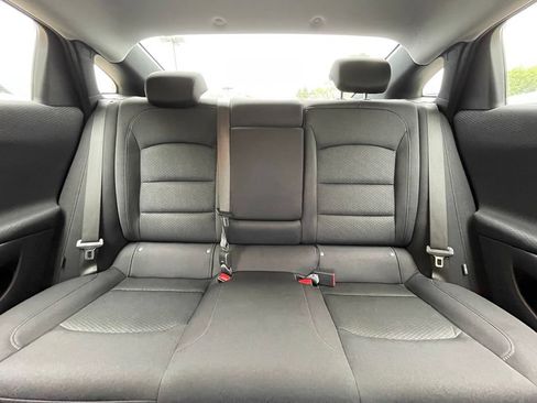 Used 2025 Chevrolet Malibu LT FWD image 29