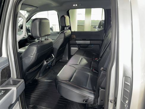 Used 2023 Ford F150 Lariat w/ Trailer Tow Package image 15