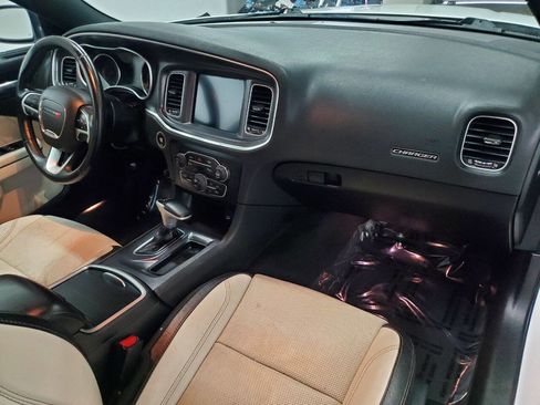 Used 2018 Dodge Charger SXT Plus w/ Quick Order Package 29J image 14