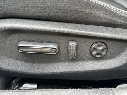 Used 2018 Honda Accord EX image 21