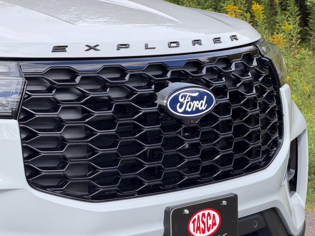 New 2027 Ford Explorer ST-Line w/ Premium Package AWD/4WD image 23