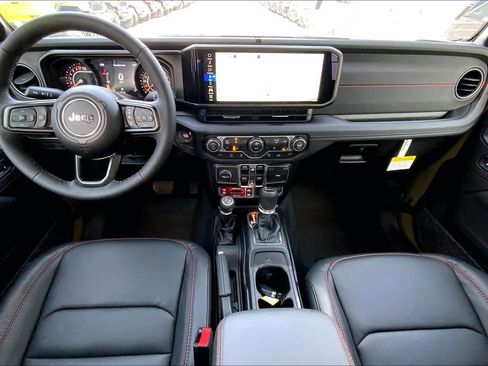 New 2026 Jeep Gladiator Rubicon AWD/4WD image 12