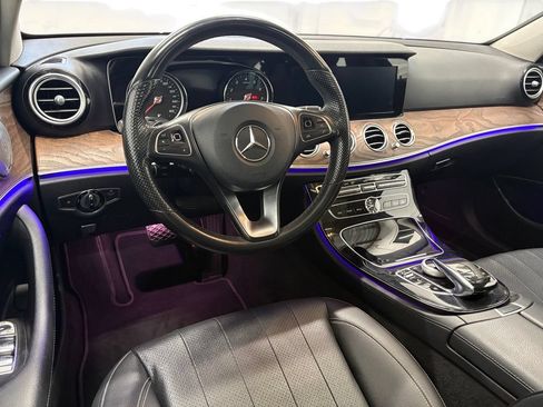 Used 2017 Mercedes-Benz E 400 4MATIC Wagon image 17