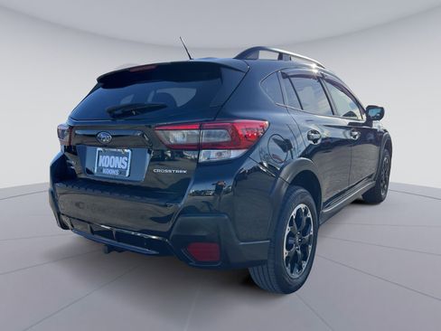 Used 2023 Subaru Crosstrek 2.0i image 7
