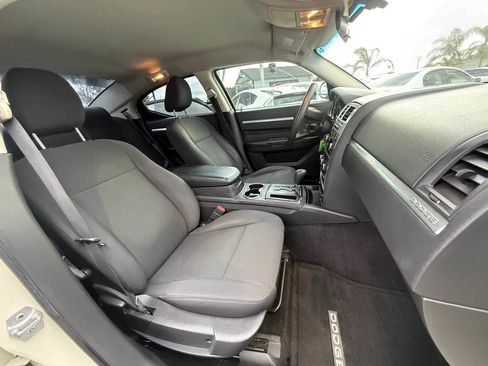 Used 2008 Dodge Charger SE RWD image 34