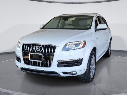 Used 2015 Audi Q7 3.0T Premium Plus w/ Premium Plus Package AWD/4WD image 4