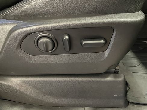 Used 2020 GMC Sierra 2500 Denali image 20