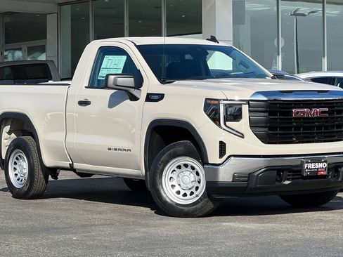 New 2026 GMC Sierra 1500 Pro image 2